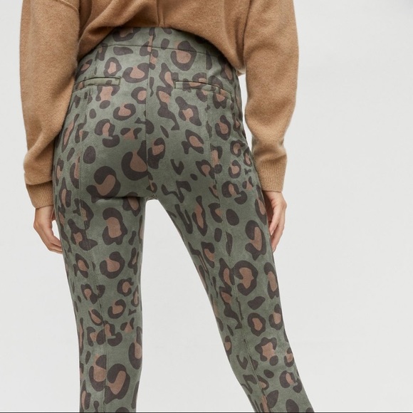 NWT. Anthropologie Leopard Sueded Slim Pants sz 4 - Picture 4 of 12